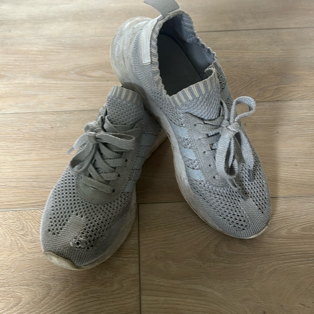 Grey size 7 Adidas knit